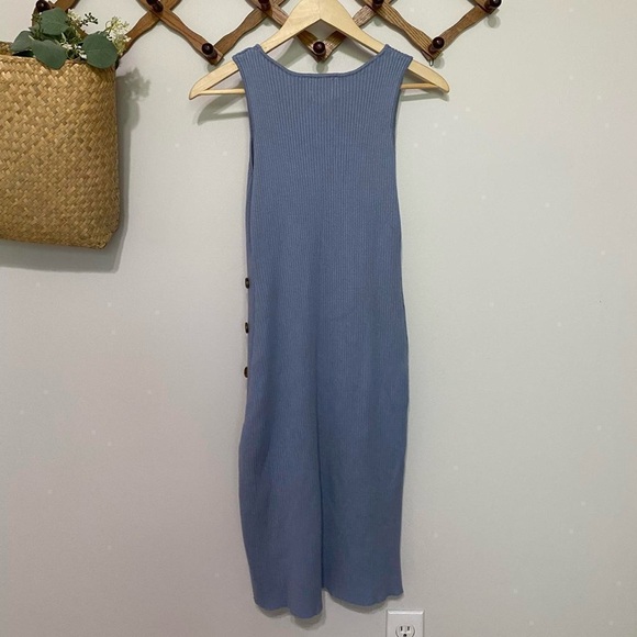 Pink Rose Blue Sleeveless Sheath Midi Dress - Picture 2 of 4